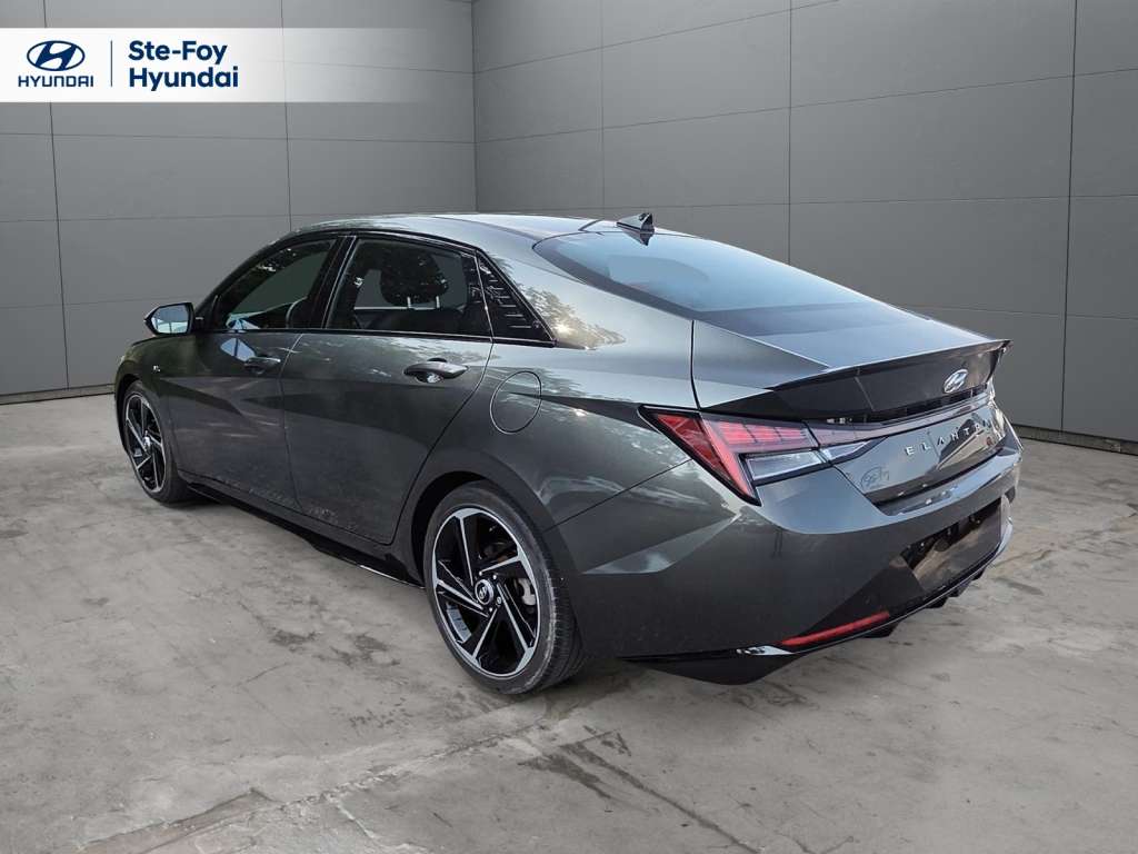 Hyundai Elantra 2021