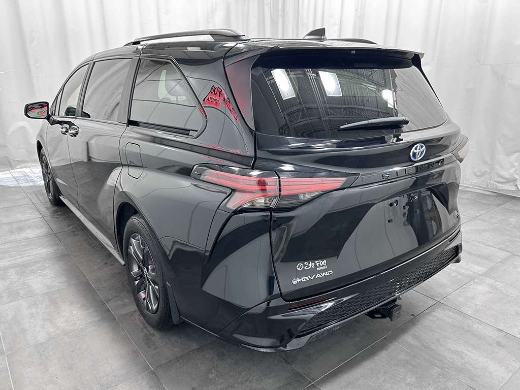 2025 Toyota Sienna